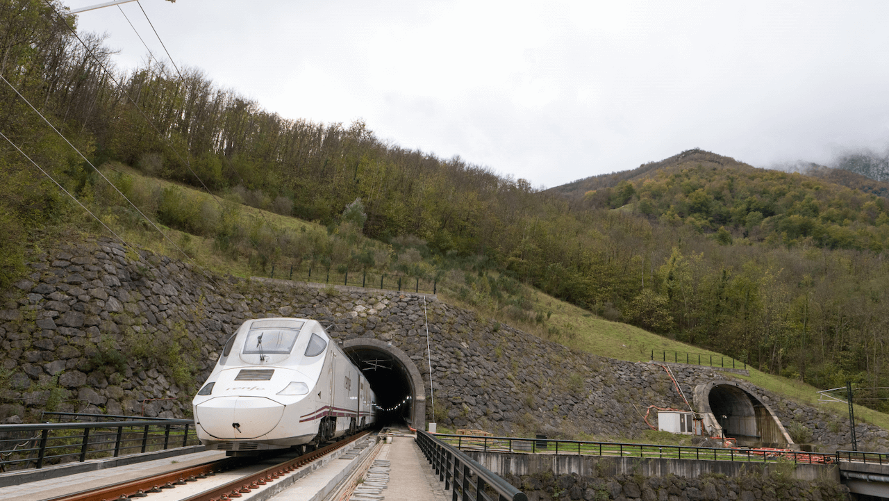 High-speed railway network arrives to Asturias in November